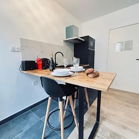 2 Clairmarais T2 En Duplex Proche Gare Centre Apartmán